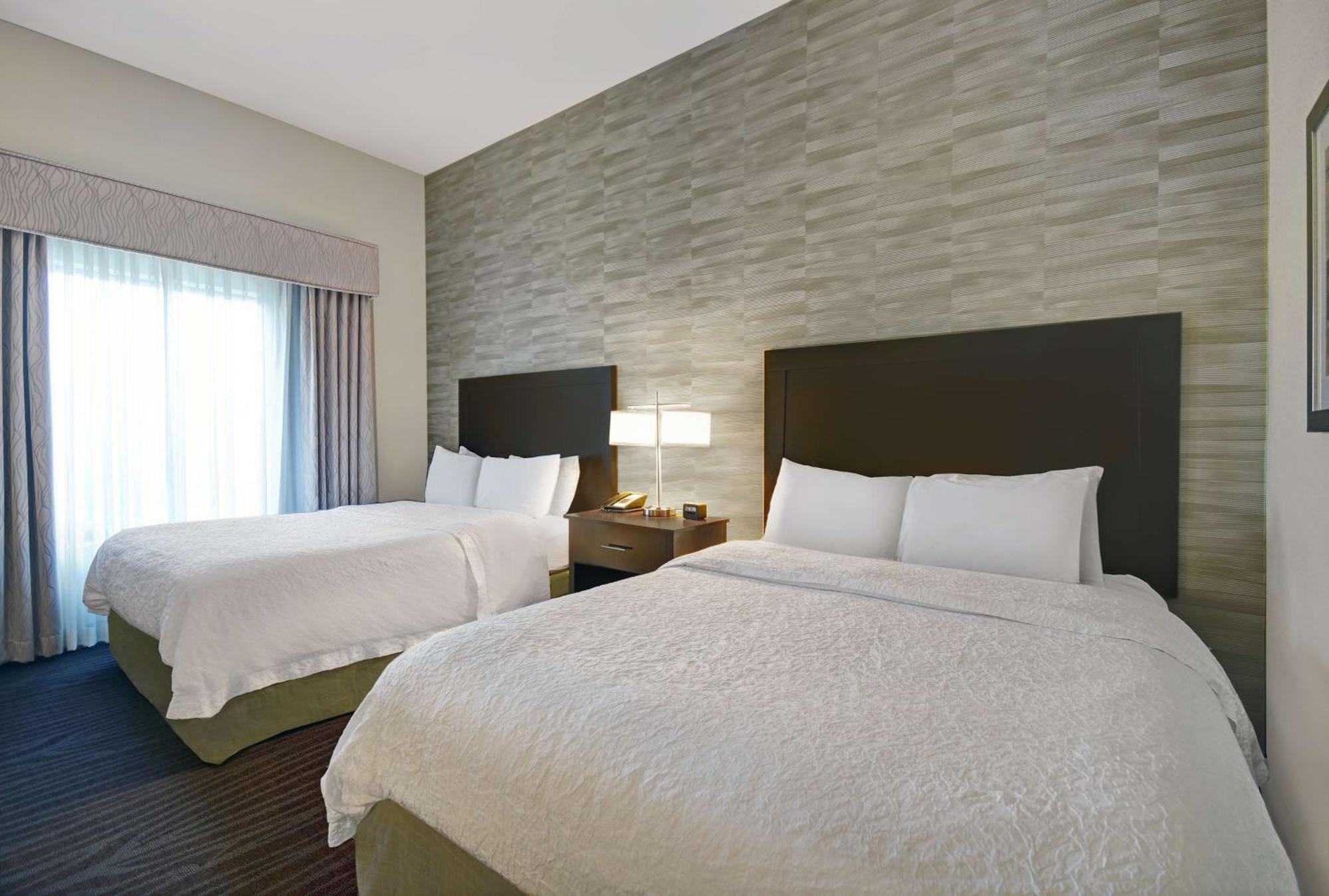 Hampton Inn And Suites Robbinsville Exterior foto