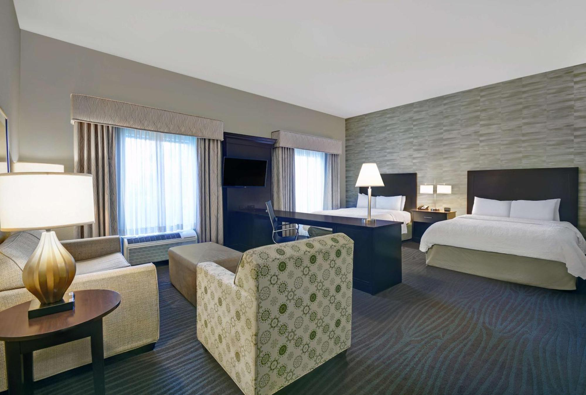 Hampton Inn And Suites Robbinsville Exterior foto