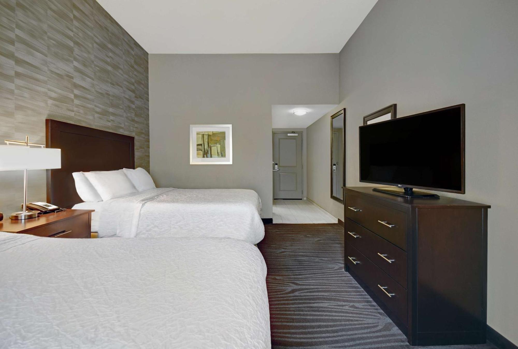Hampton Inn And Suites Robbinsville Exterior foto