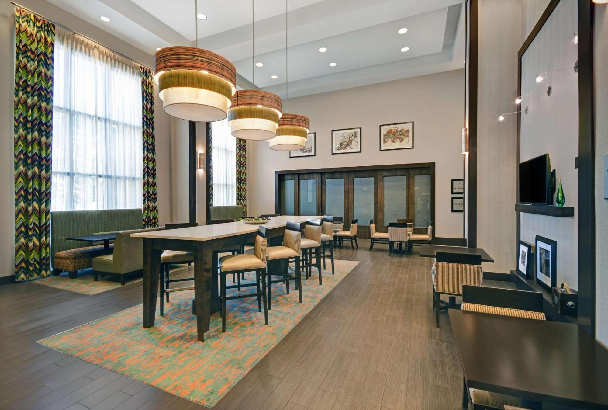 Hampton Inn And Suites Robbinsville Exterior foto